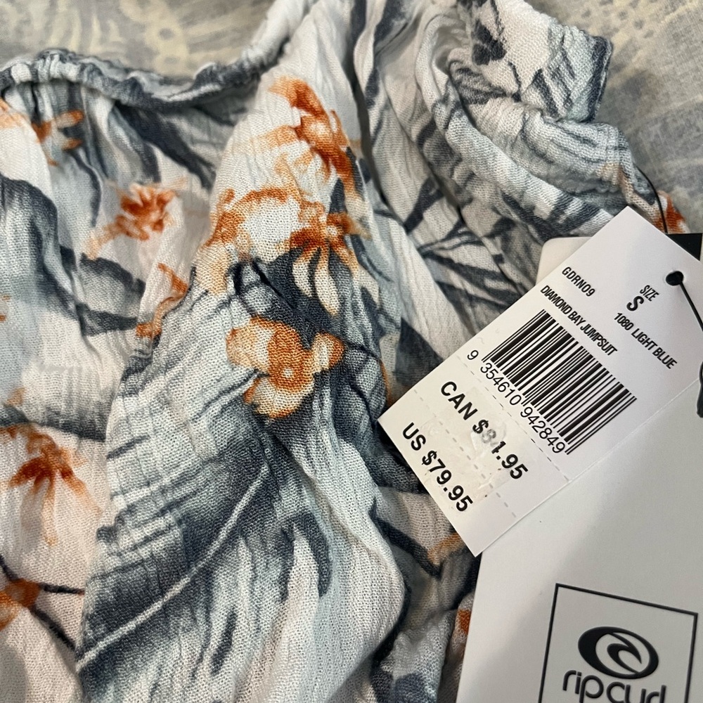 New RipCurl jumpsuit - Picture 7 of 8
